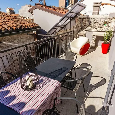 Apartment Accademia - Smart Mantova